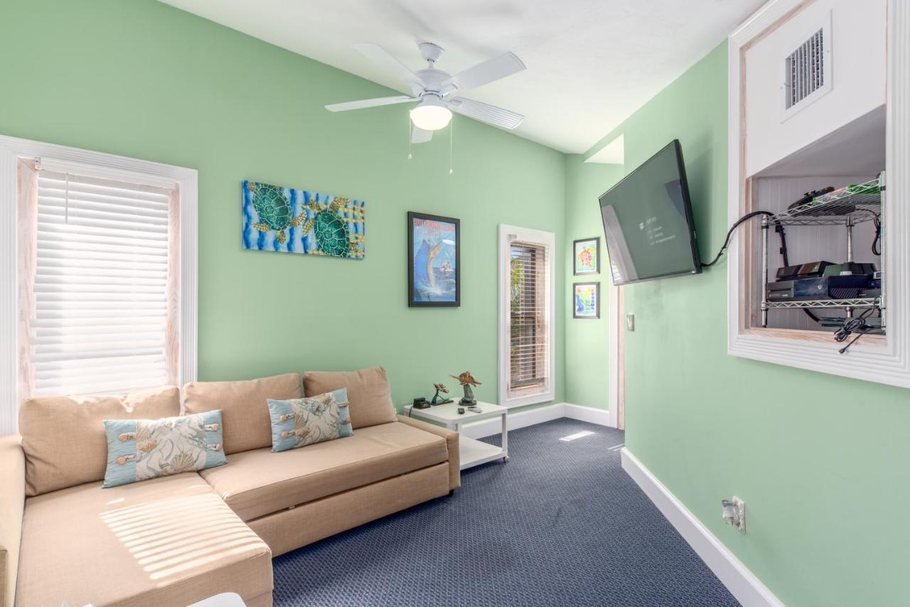 Family Tides Villa สจ๊วต ภายนอก รูปภาพ