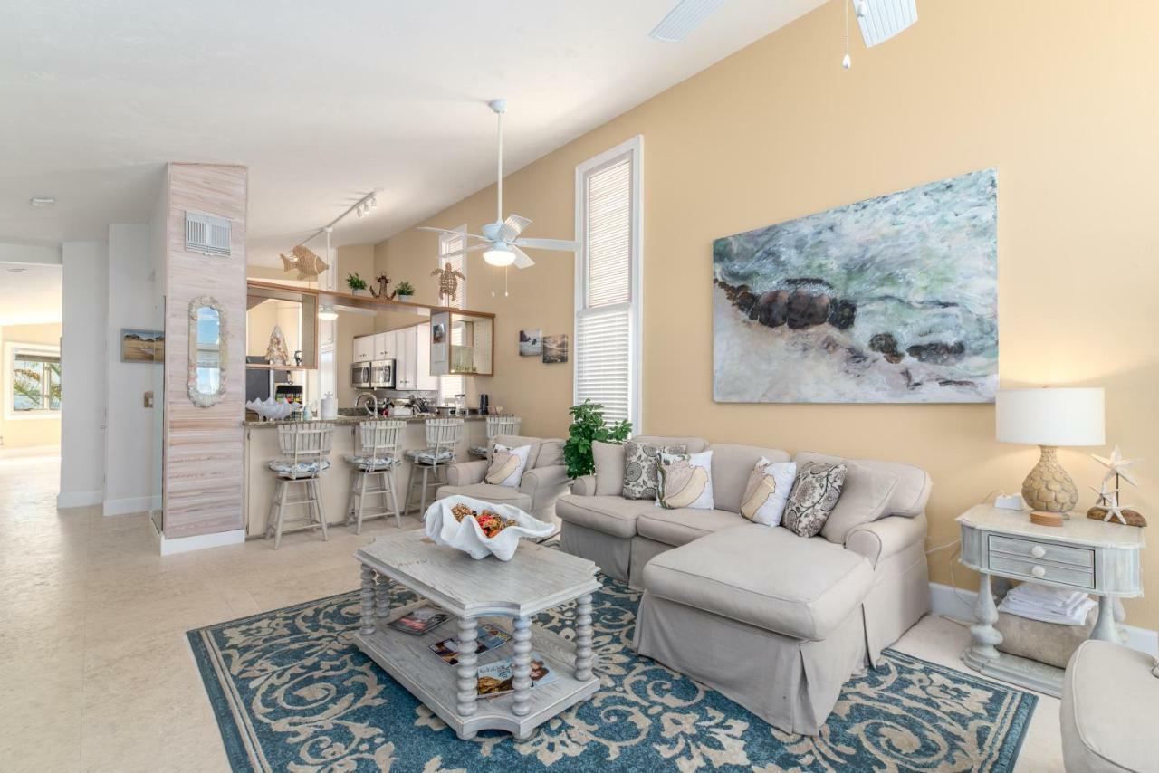 Family Tides Villa สจ๊วต ภายนอก รูปภาพ